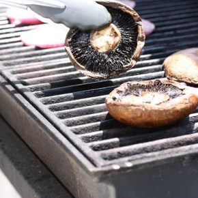 Meat-Free Monday Recipe: Portabella Mushroom&nbsp;Burgers