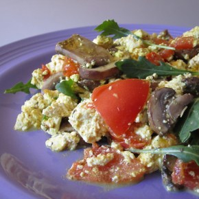 Meat-Free Monday Recipe: Arugula, Mushroom & Tomato Tofu&nbsp;Scramble
